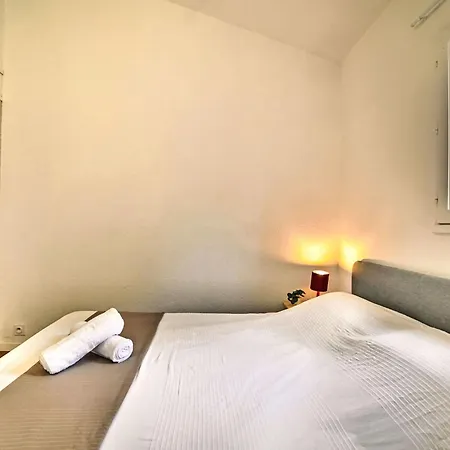 Le Douhet 2 By Interhome